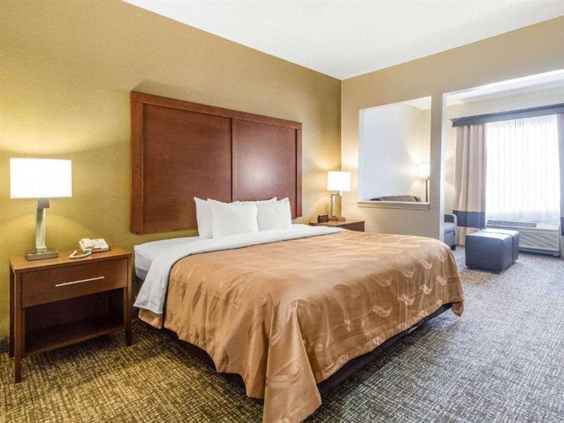 Quality Suites Корбін Екстер'єр фото