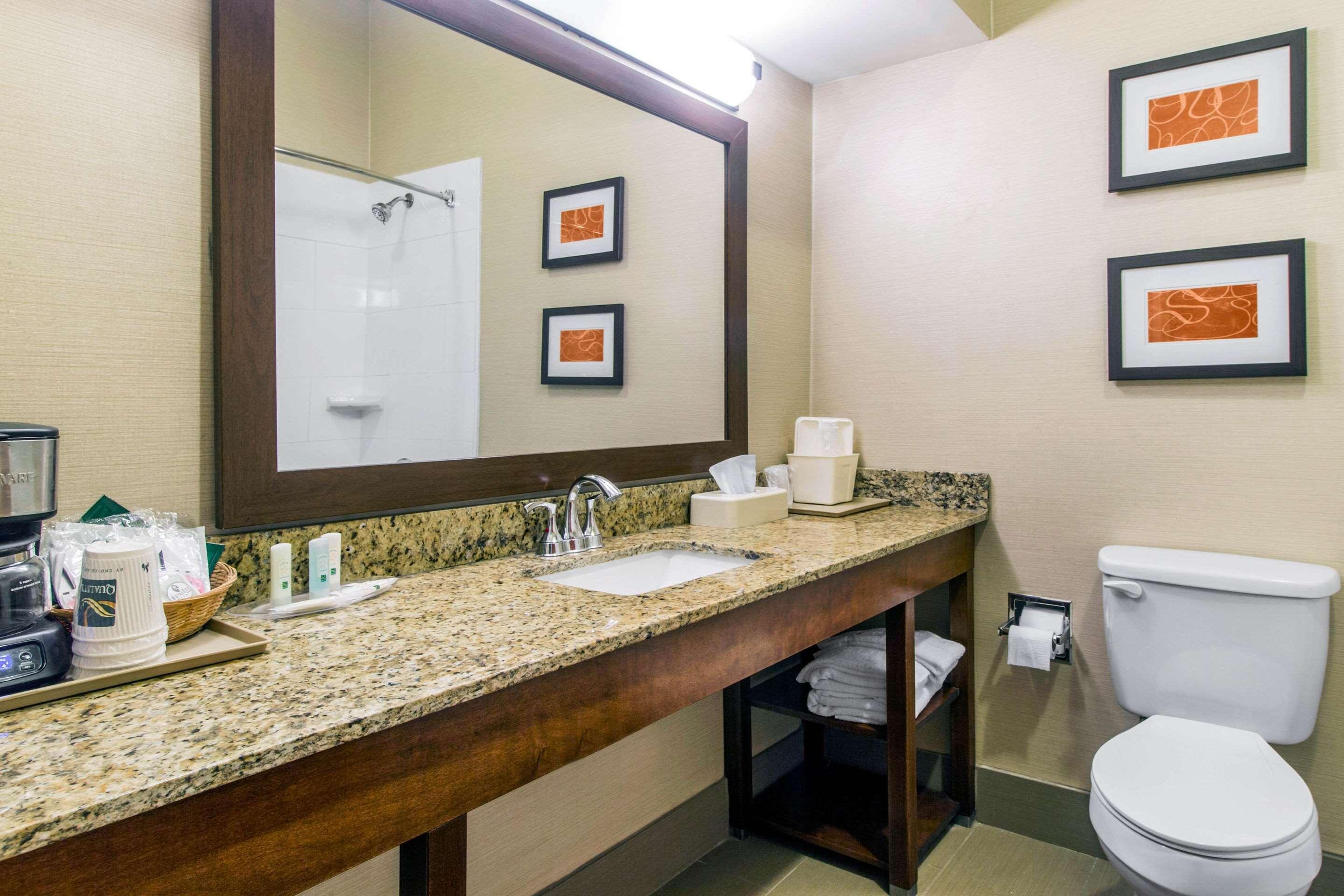 Quality Suites Корбін Екстер'єр фото
