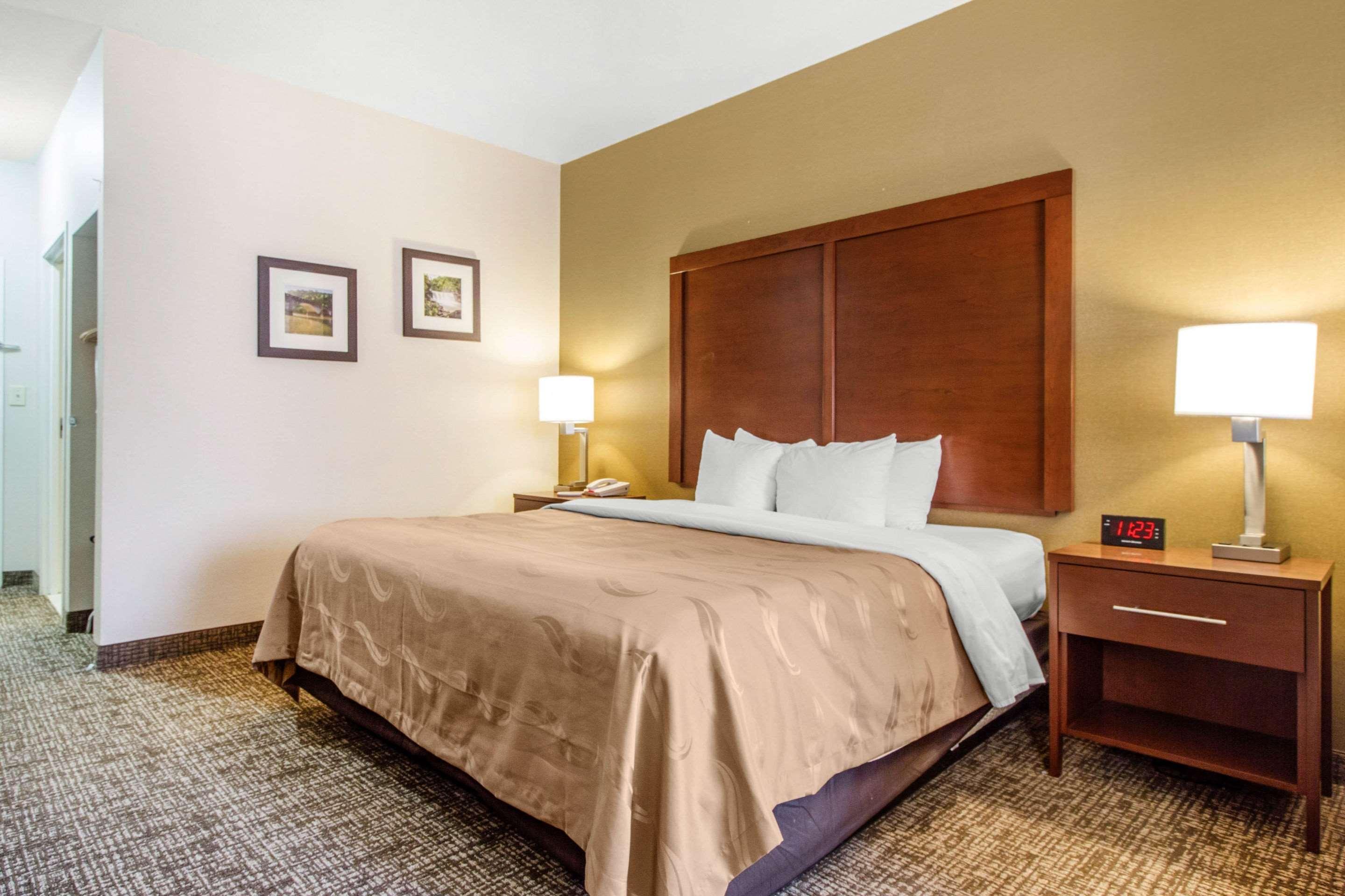 Quality Suites Корбін Екстер'єр фото